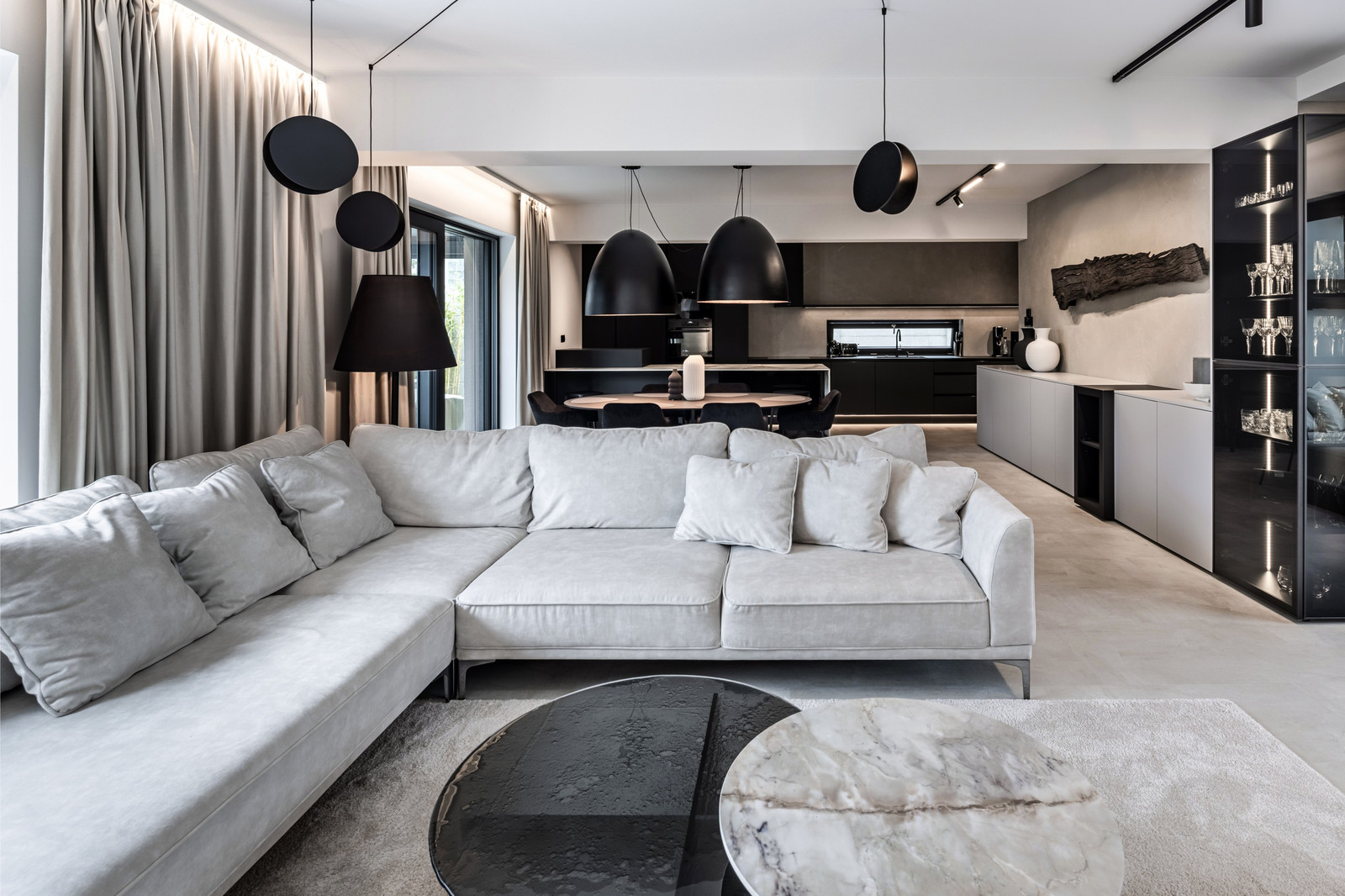 REALIZÁCIA DIZAJNU INTERIÉRU RODINNÉHO DOMU V Moravanoch nad Váhom