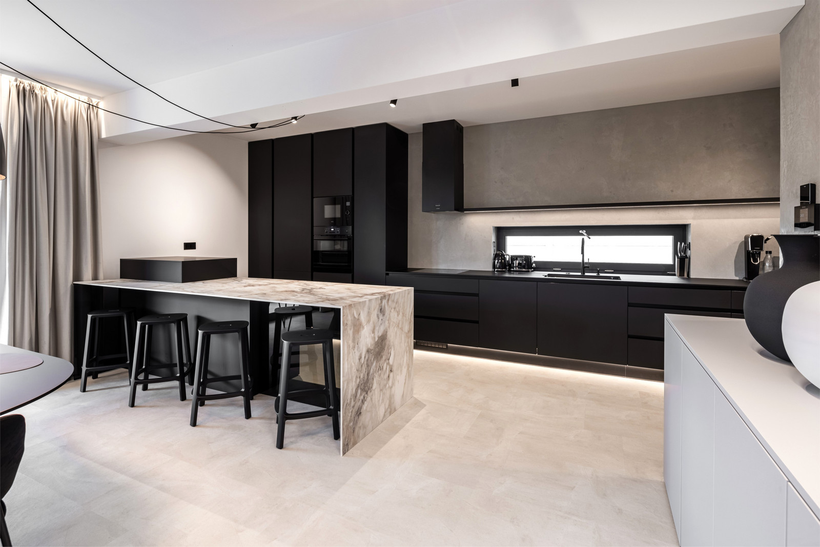 REALIZÁCIA DIZAJNU INTERIÉRU RODINNÉHO DOMU V Moravanoch nad Váhom